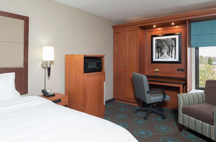 Hampton Inn Ann Arbor - North
