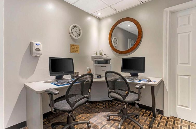 Best Western Plus Grosvenor Airport Hotel