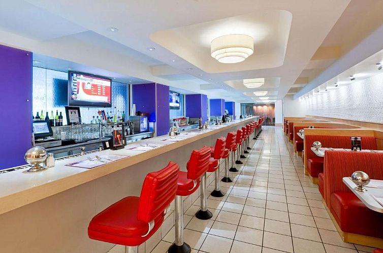 Hilton Waikiki Beach Hotel