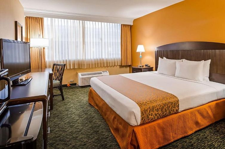 Airport Honolulu Hotel