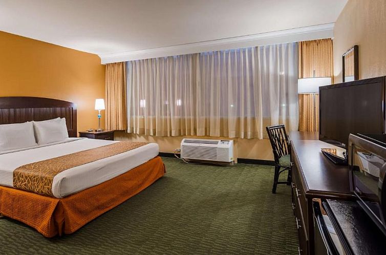 Airport Honolulu Hotel
