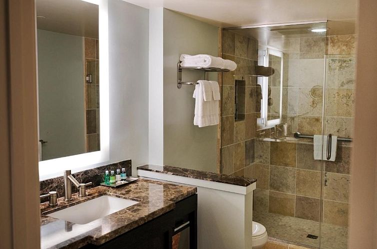 Wyndham Vacation Resorts Royal Garden at Waikiki