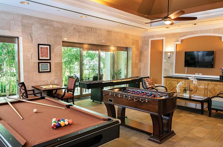 Wyndham Vacation Resorts Royal Garden at Waikiki