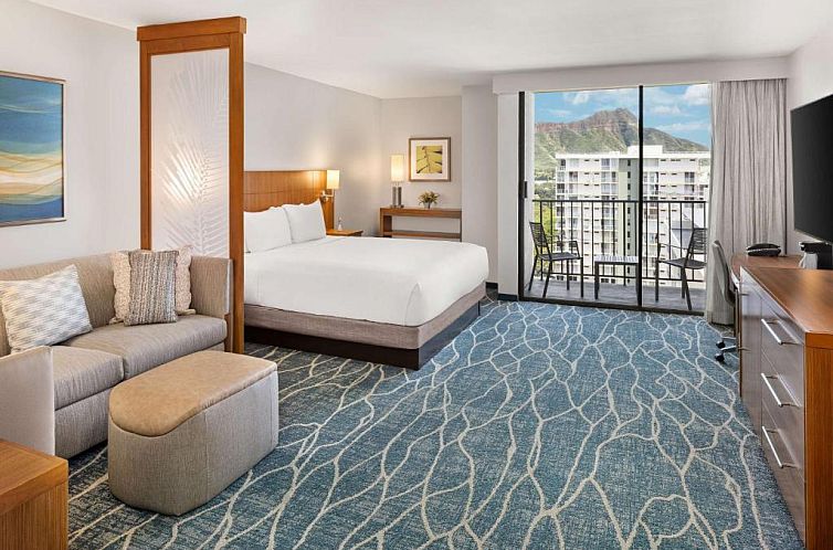 Hyatt Place Waikiki Beach