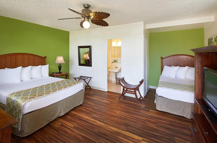 Pacific Marina Inn