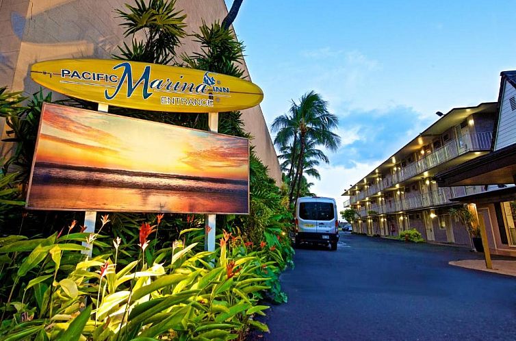 Pacific Marina Inn