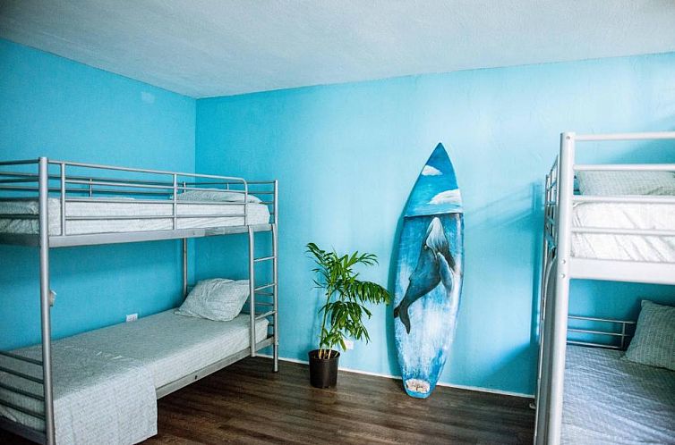 Polynesian Hostel Beach Club