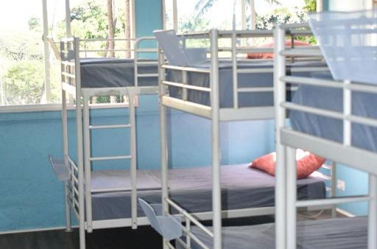 Polynesian Hostel Beach Club