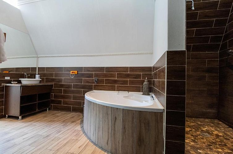 Lavender Hill Country Estate and Wedding Venue