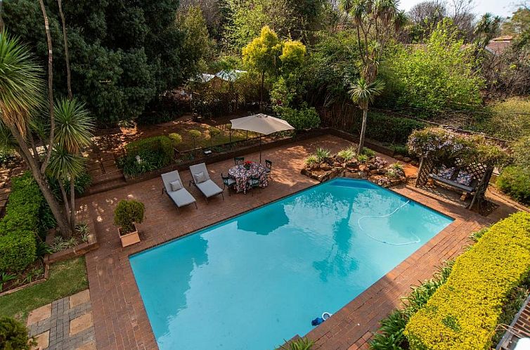 5th Avenue Gooseberry Guest House