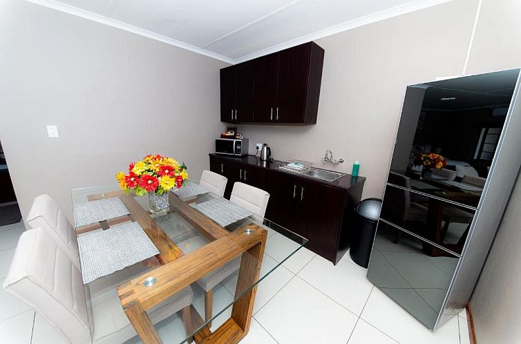 Kleinplasie Guesthouse