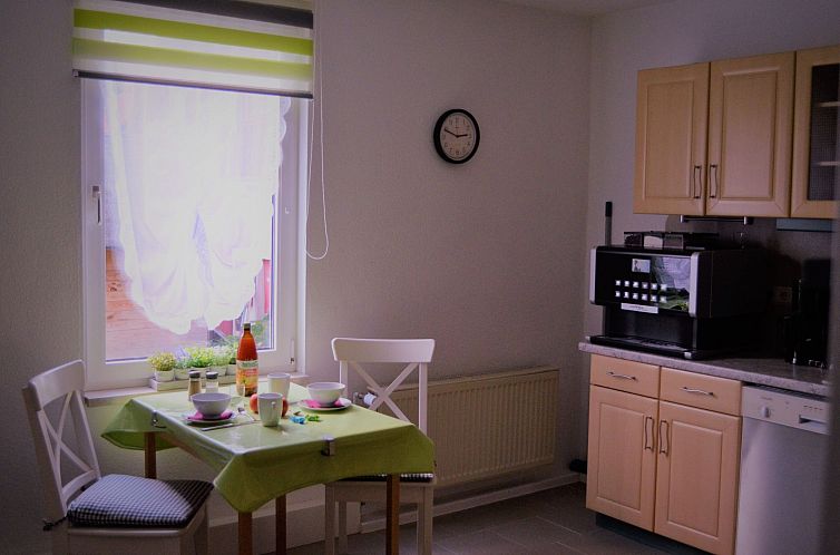 Vakantiehuis Familienfreundliches Ferienhaus mit Sauna am Fu