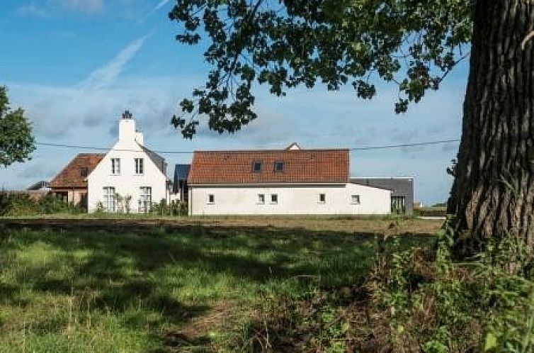 Lozer Lodge