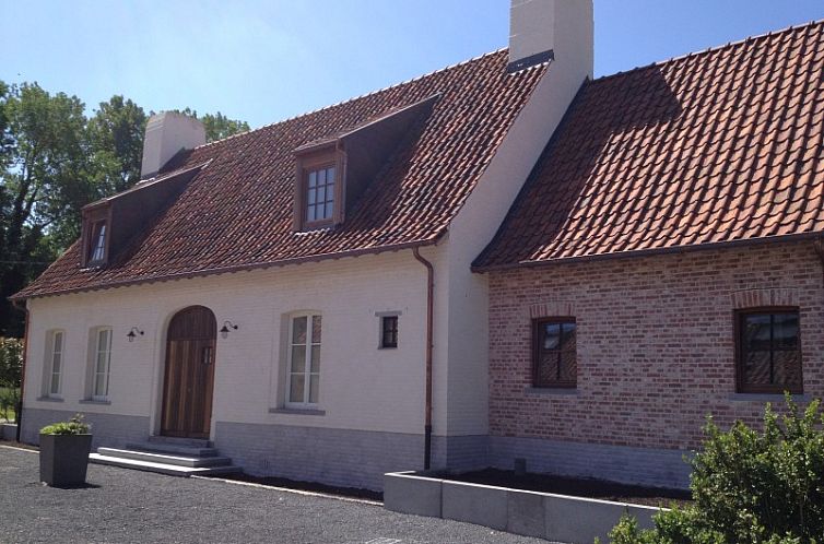 Lozer Lodge