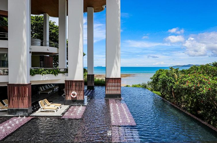 Royal Cliff Grand Hotel - SHA Extra Plus