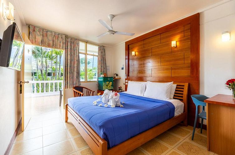 The Expat Hotel - SHA Extra Plus