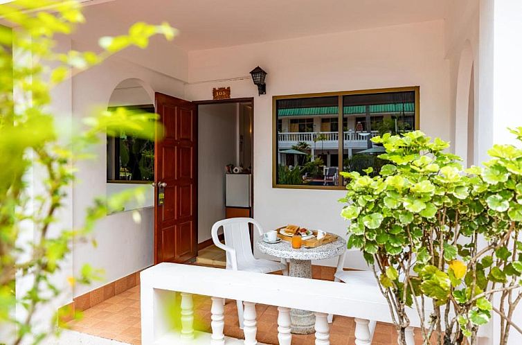 The Expat Hotel - SHA Extra Plus