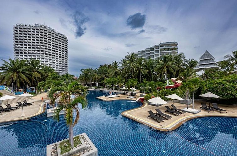 Novotel Hua Hin Cha-Am Beach Resort & Spa - SHA Plus Certifi