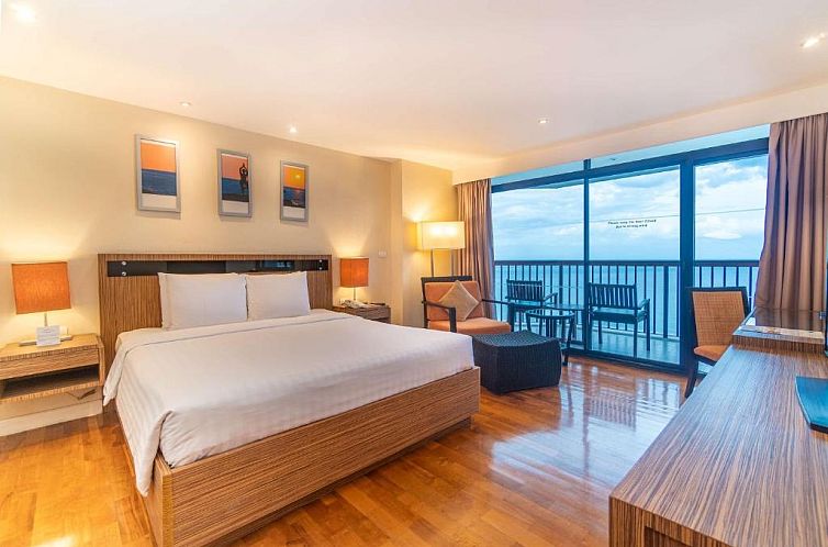 Novotel Hua Hin Cha-Am Beach Resort & Spa - SHA Plus Certifi