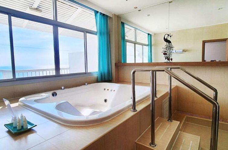 Novotel Hua Hin Cha-Am Beach Resort & Spa - SHA Plus Certifi