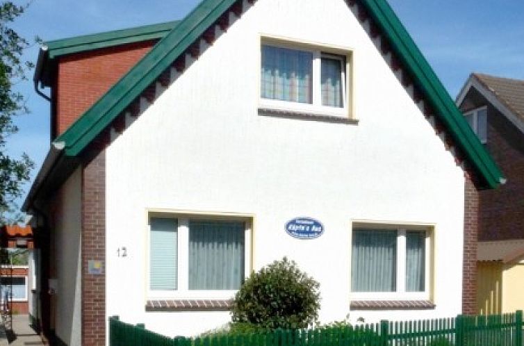 Vakantiehuis Kaptn's Hus op Borkum, Duitsland, sfeervolle woning met karakteristieke architectuur aan de Noordzee.