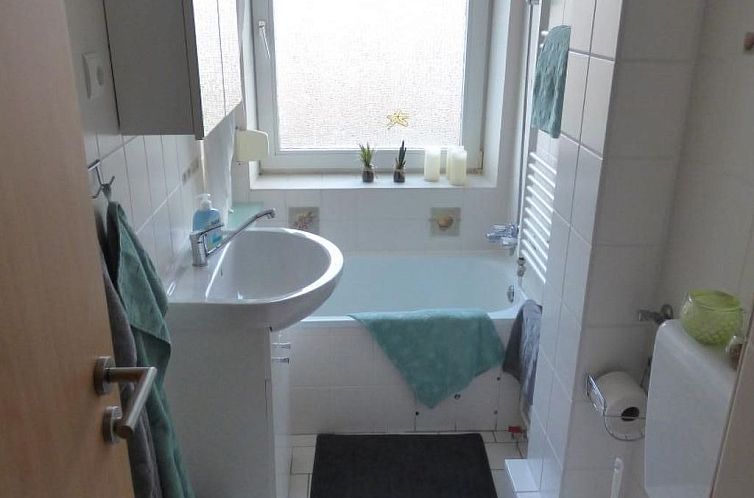 Appartement Große Ferienwohnung in Voslapp mit Garten