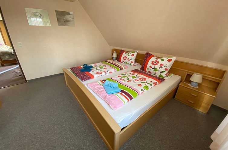 Appartement Geräumige Ferienwohnung mit Garten und Grill