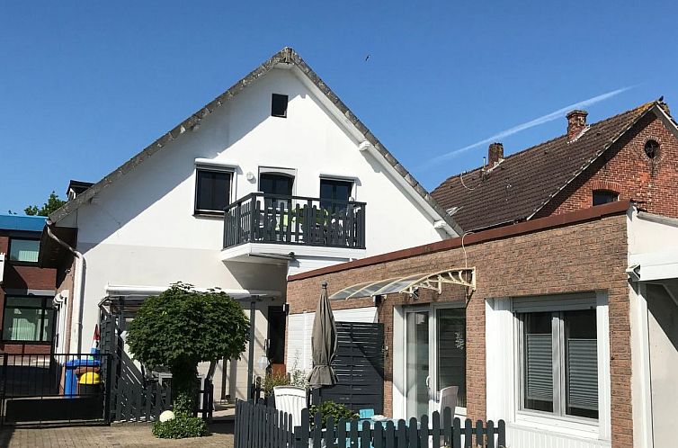 Guest house 02346108 - Apartment North Sea - Appartement in Burhave