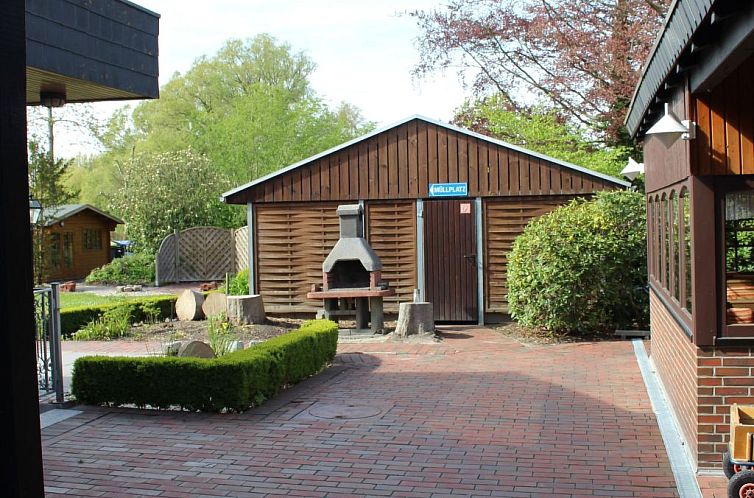 Appartement Geräumige Ferienwohnung in Burhave mit Grill, G