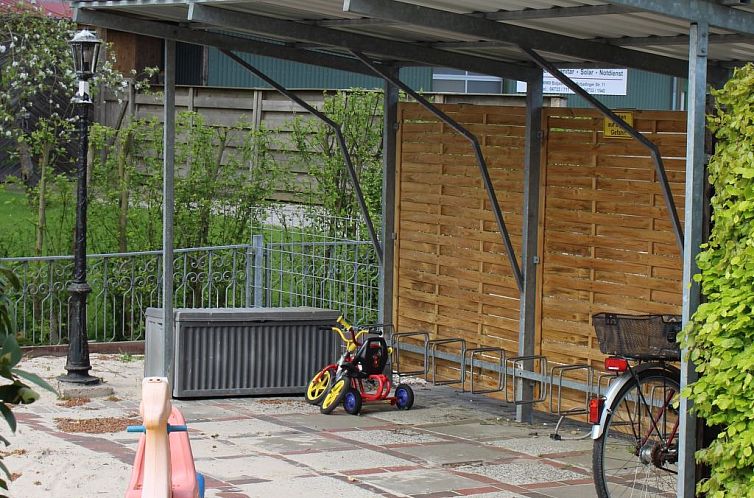 Appartement Geräumige Ferienwohnung in Burhave mit Grill, G