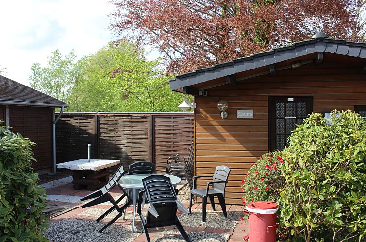 Appartement Geräumige Ferienwohnung in Burhave mit Grill, G