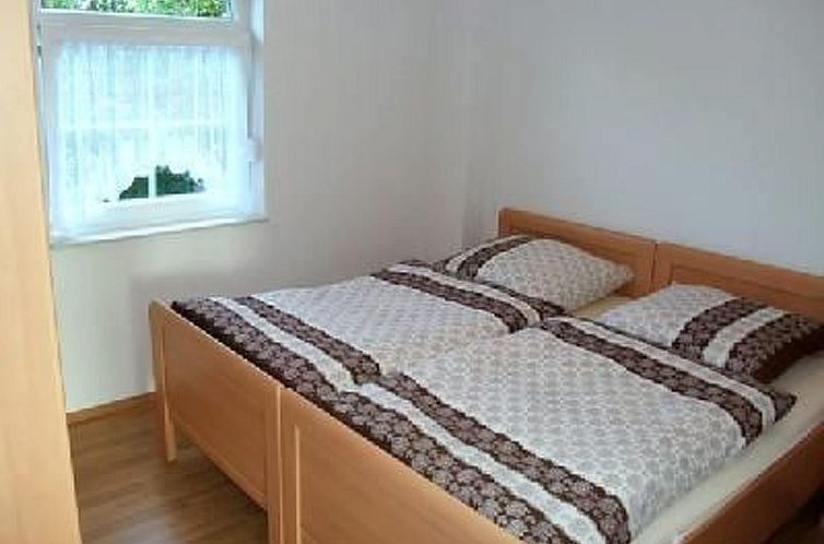 Appartement direkt am Wasser in Dornum Westerbur
