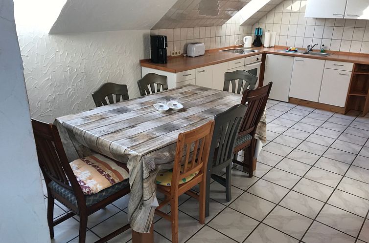 Appartement Große Wohnung in Nesse mit Garten und Terrasse