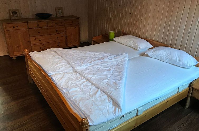 Appartement Große Wohnung in Nesse mit Garten und Terrasse