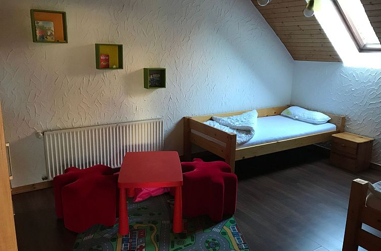 Appartement Große Wohnung in Nesse mit Garten und Terrasse