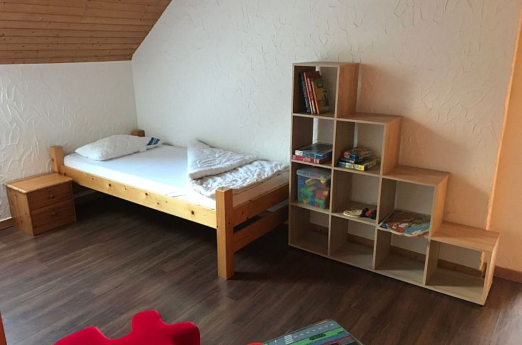 Appartement Große Wohnung in Nesse mit Garten und Terrasse