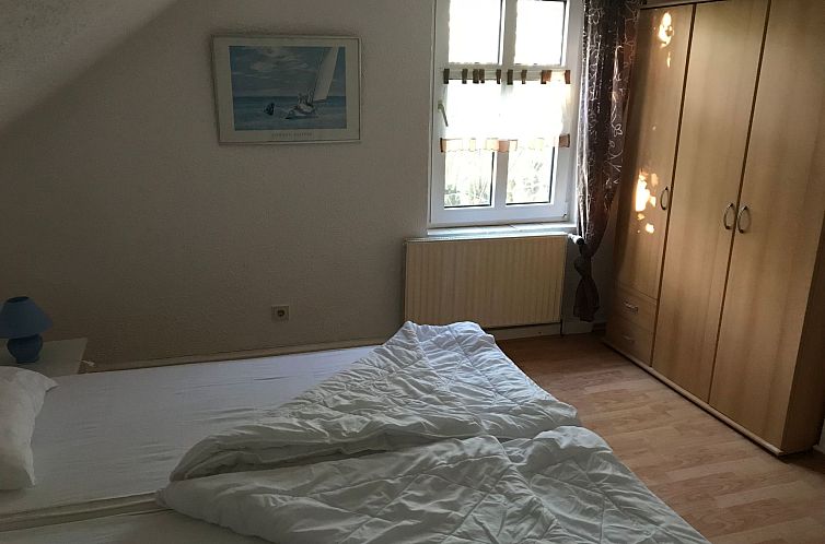 Appartement Große Wohnung in Nesse mit Terrasse und Garten