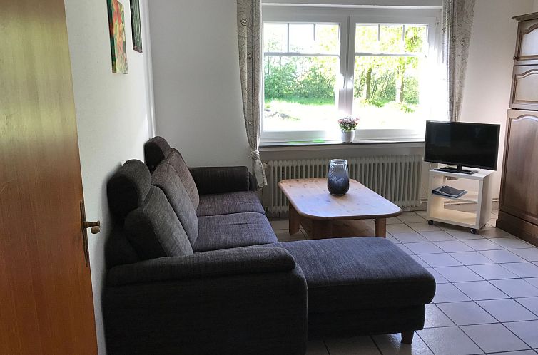 Guest house 0234939 - Apartment North Sea - Appartement Große Wohnung in Nesse mit Garten und Terrasse