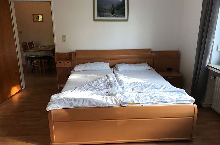 Appartement Große Wohnung in Nesse mit Garten und Terrasse