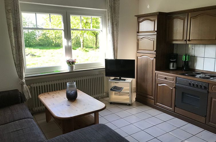 Appartement Große Wohnung in Nesse mit Garten und Terrasse