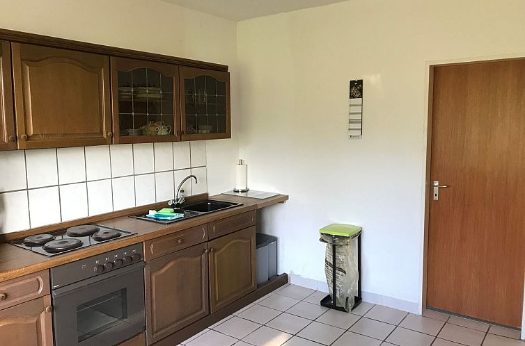 Appartement Große Wohnung in Nesse mit Garten und Terrasse