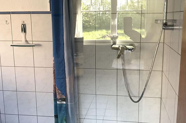 Appartement Große Wohnung in Nesse mit Garten und Terrasse