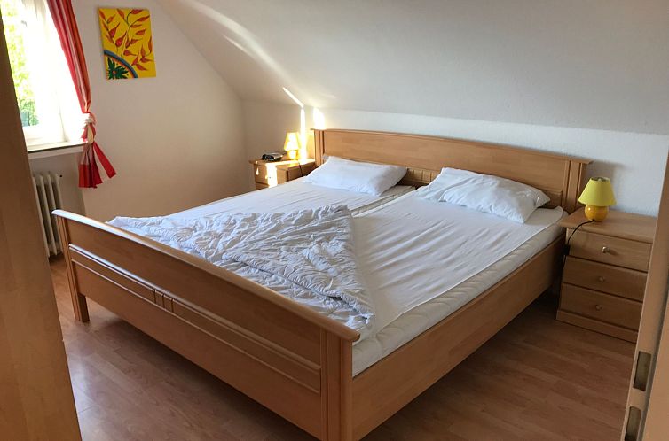 Appartement Große Wohnung in Nesse mit Garten und Terrasse
