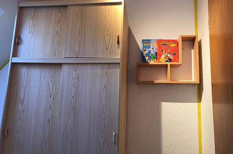 Appartement Große Wohnung in Nesse mit Garten und Terrasse
