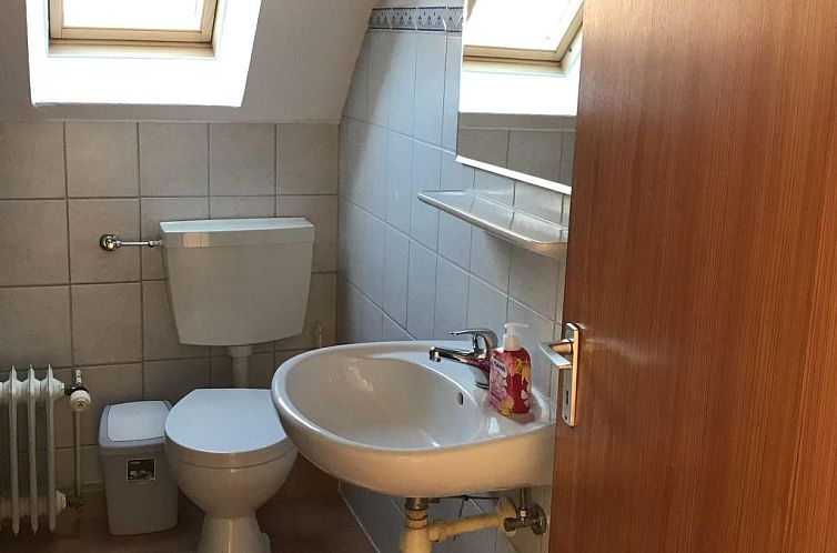Appartement Große Wohnung in Nesse mit Garten und Terrasse