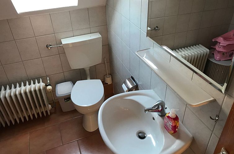 Appartement Große Wohnung in Nesse mit Garten und Terrasse