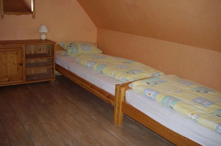 Appartement Wohnung in einem reetgedeckten Friesenhaus aus d