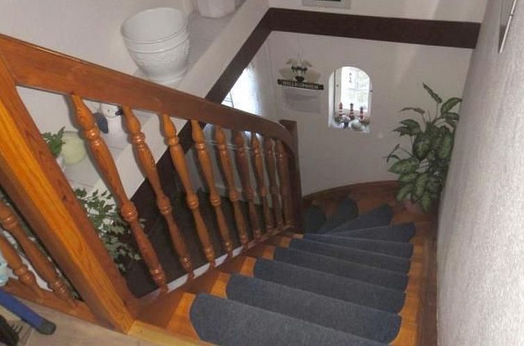 Appartement Wohnung in einem reetgedeckten Friesenhaus aus d