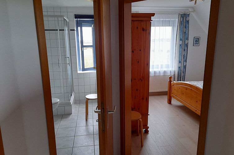 Appartement Moderne Ferienwohnung mit Balkon in Strandnähe