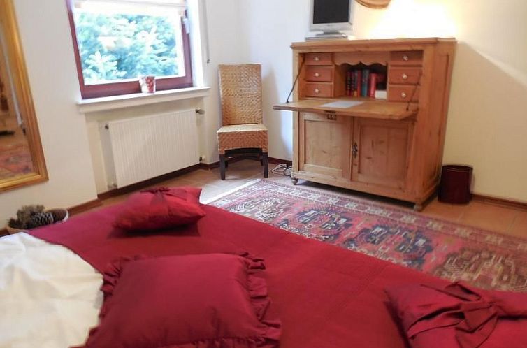 Appartement Exklusive Ferienwohnung mit Loggia am Waldrand